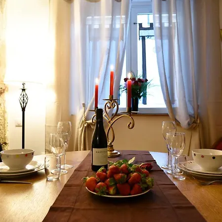 La Duchesse - Loveroom Moonlove Place Stanislas Appartement Nancy